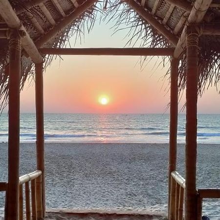 The Meraki Beach Resort Gokarna Exteriör bild